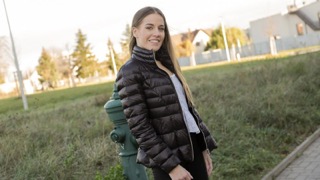 Горячий секс с брюнеточкой за деньги