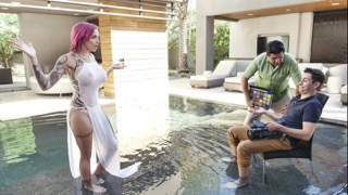 Грудастая милфа хочет сквиртить | Busty MILF wants to squirt