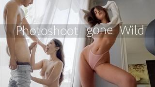 Фитнес модель трахается во время фотосессии